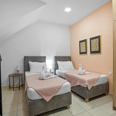 Casaparadiso Holiday home Perivolia (Theriso)